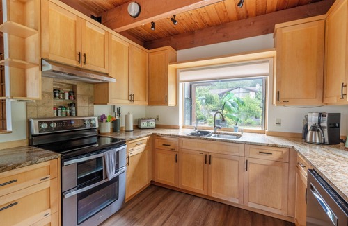 Oak Harbor House | Deception Pass home with forest and bay views