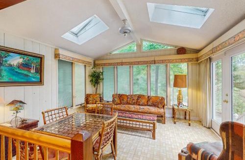Conway House | Deck and Private Dock! Waccamaw River Retreat
