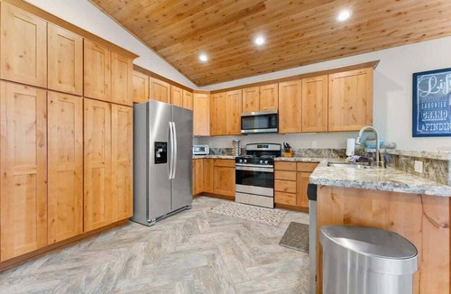 Kings Beach House | Deck, Bikes, Newer Build in Upper Kings Beach
