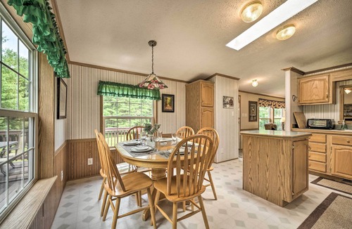 Benezette House | Deck, Fire Pit & Yard: Mountain Escape!