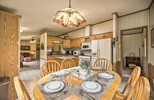 Benezette House | Deck, Fire Pit & Yard: Mountain Escape!