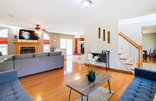 Albrightsville House | Deck, Game Room & Fire Pit: Poconos Retreat