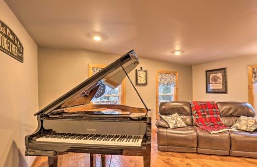 Ovid House | Deck & Hot Tub: Pet-Friendly Seneca Lake Home!