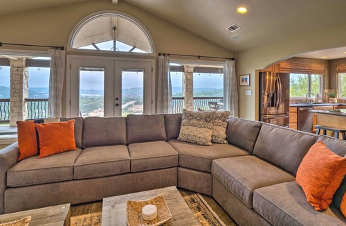 Leander House | Deck & Lake Travis Views: Hill Country Hideaway!