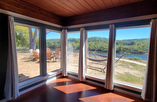 Calico Rock Cabin | Deck of Dreams: Cabin with Unrivaled River Views in Arkansas