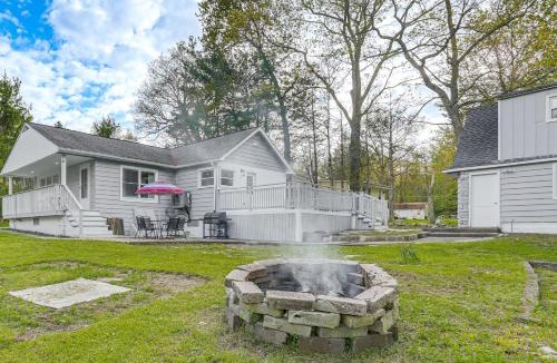 Wurtsboro House | Deck & Patio! Wurtsboro Haven Near Lakes & Trails