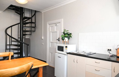 Mansfield Apartment | Deck Quarters - The Loft - Sleeps 2