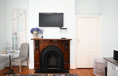 Mansfield Apartment | Deck Quarters - The Westwing