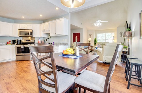 Pooler House | Deck & Yard: Savannah Area Retreat!