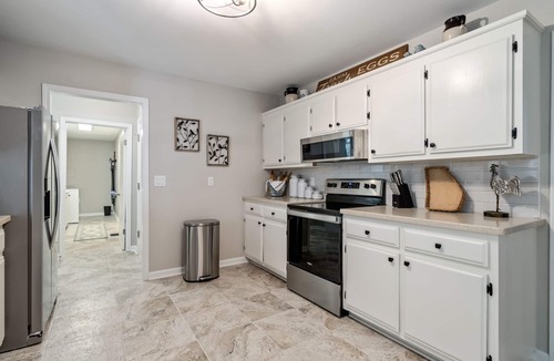 Cartersville House | Decked Out Getaway: Pine MTN Trail, Pet Friendly