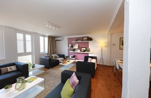 Old Town Apartment | decker duplex city center 145m2 ac 3br 3bth