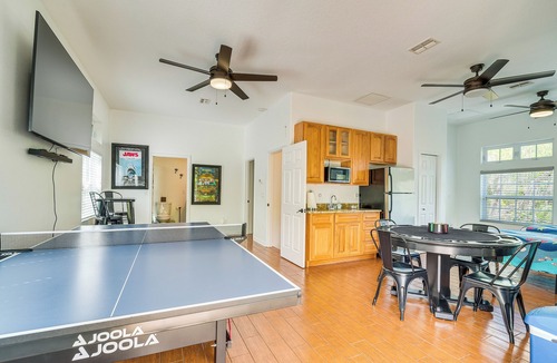 Homosassa Cottage | Decks, Docks & Kayaks: Waterfront Homosassa Gem