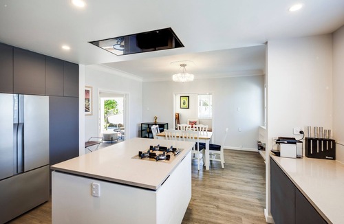 Marewa House | Deco-licious - Napier Holiday Home