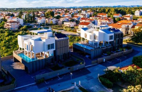 Zadar Apartment | Dedaj Resort - Villa Almaro with Heated Pool