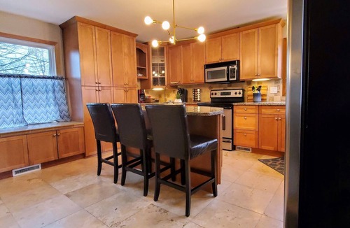 Rochester House | ☆Dee Dee's Den: A Dharma Dwellings Parent Company☆