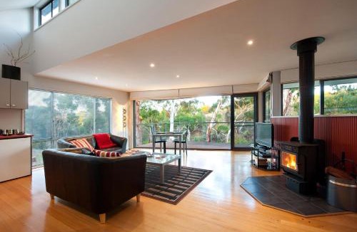 Hepburn House | Dee Jays Studio