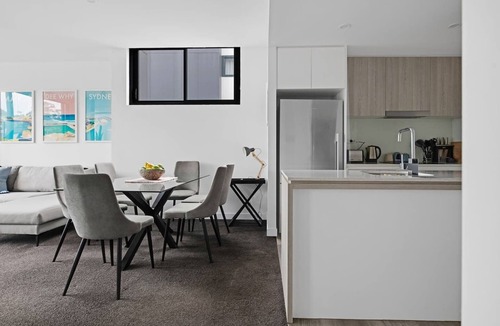 Dee Why Apartment | Dee Why Sky High A Radiant Coastal Couples Refuge