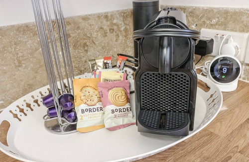 Beeley Cottage | Deeley House