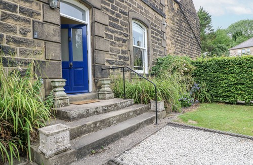 Beeley Cottage | Deeley House
