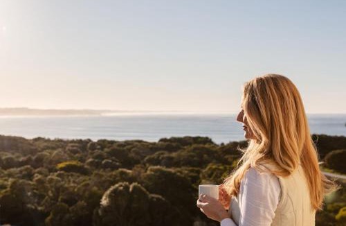 Warrnambool Hotel | Deep Blue Hotel & Hot Springs