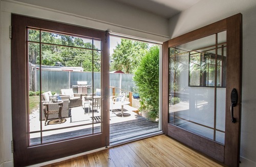 Westfield House | Deep Eddy Ave, Charming 1920s Home - Best Location In Austin