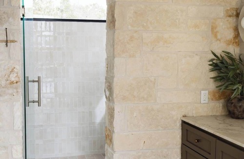 Dripping Springs House | Deep Eddy Ranch — Pool, Sauna, Plunge, Pickleball, Bar, Game Room, Gym, 10 Acres