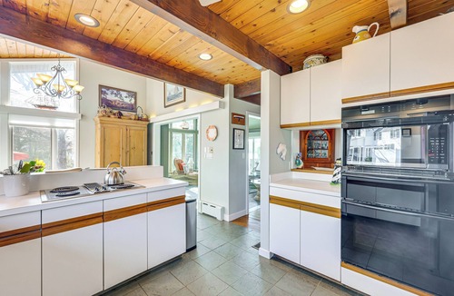 Irvington House | Deep Water Dock & Private Beach! Irvington Home