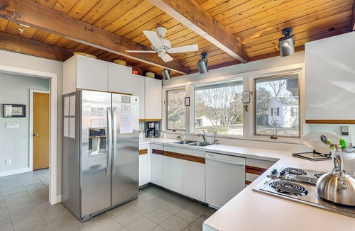 Irvington House | Deep Water Dock & Private Beach! Irvington Home