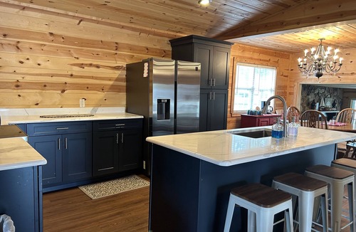 Tool House | Deep Water Tranquility Cove 4/2