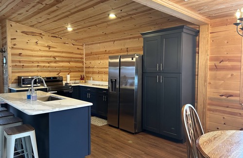 Tool House | Deep Water Tranquility Cove 4/2