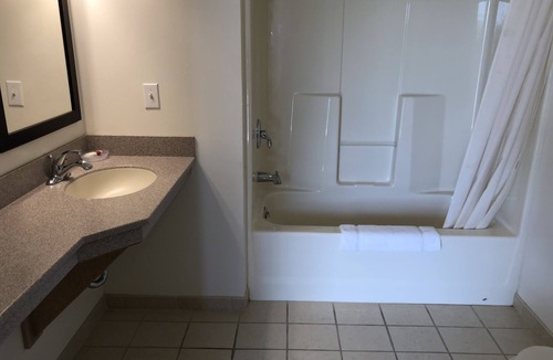 Owego Hotel | Deep Well Motel