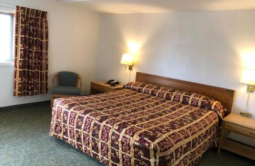Owego Hotel | DEEPWELL MOTEL