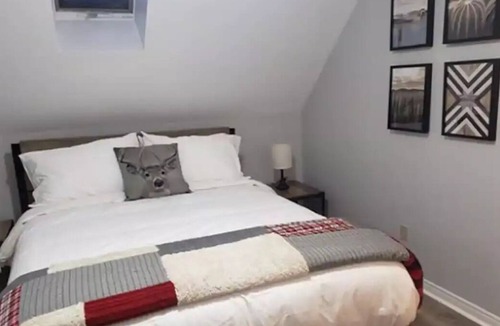 Gravenhurst Resort | Deer Chalet at Granite Ridge