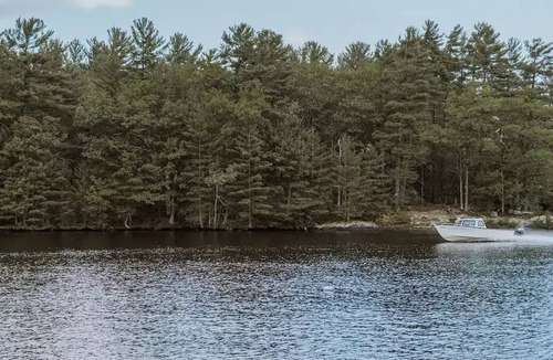 Gravenhurst Resort | Deer Chalet at Granite Ridge