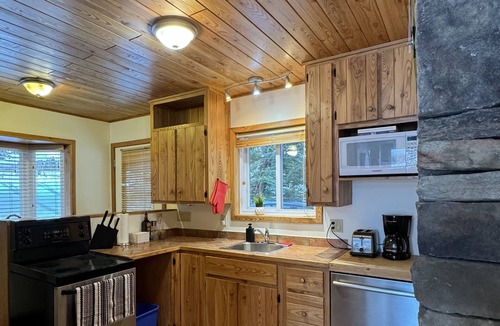 Port Carmen Cottage | Deer Cove - Private Cottage w/ Hot Tub, Large Dock. Pet-Friendly!