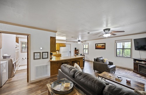 Broken Bow Cabin | Deer Crossing Cabin Cabin in heart of Hochatown, 259, Broken Bow Lake
