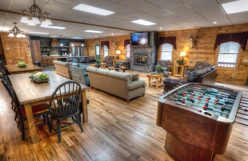 Sautee Nacoochee House | Deer Crossing Lodge- PERFECT LODGE RETREAT FOR YOUR FAMLY REUNION