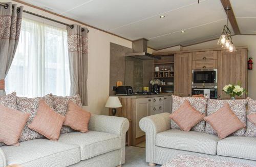 Plaitford House | Deer Glade Lodge