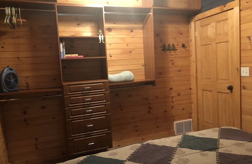 St Germain Cabin | **Deer Grove Cabin**