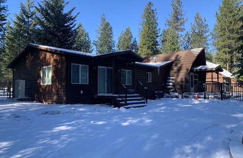 Loon Lake Ski Chalet | Deer Lake Chalet