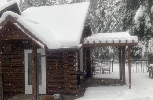 Loon Lake Ski Chalet | Deer Lake Chalet