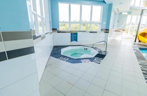 Deer Lake Hotel | Deer Lake Horizon Hotel, BW Signature Collection