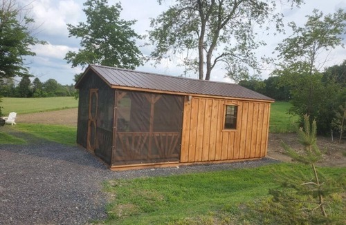 Rock Stream Cabin | Deer Path Off Grid Cabin