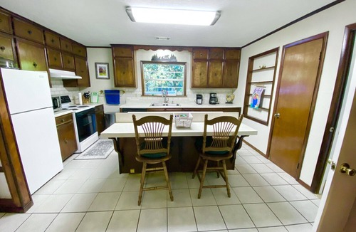 Hatton House | Deer Run Escape
