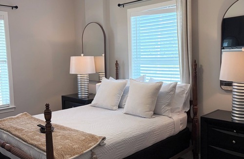 Farmington Other | Deer Sanctuary Pasture Views & Total Relaxation