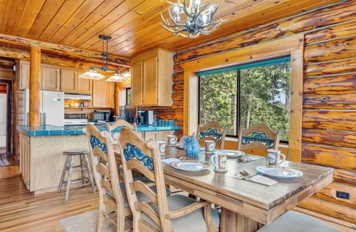 Twain Harte Cabin | Deer Show Cabin + Pool Table