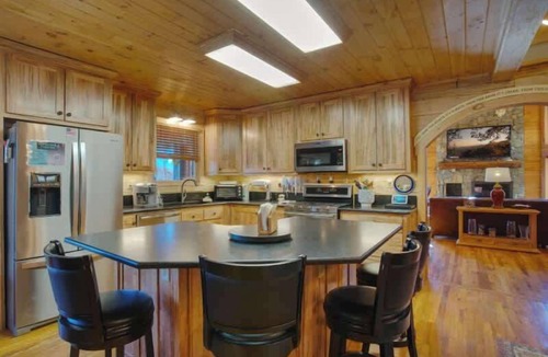 Boone Cabin | Deer-View-Lodge