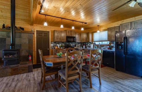 Island Park House | Deer View