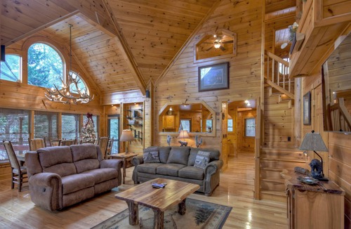 Epworth Cabin | Deer Watch Lodge - Blue Ridge