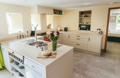 Horsehouse Cottage | Deerclose West Farmhouse